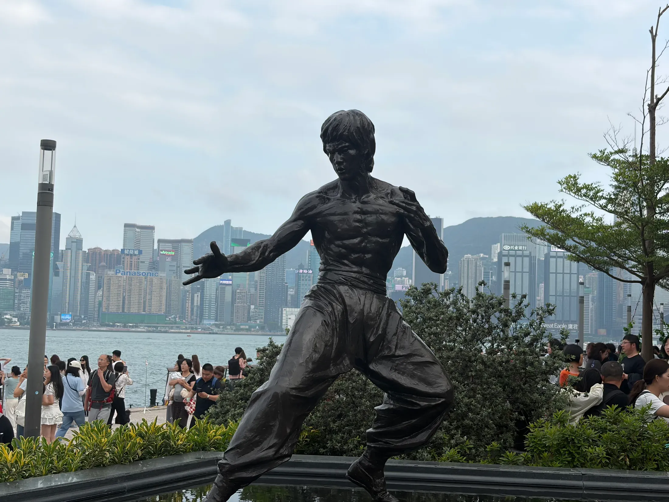 李小龙像