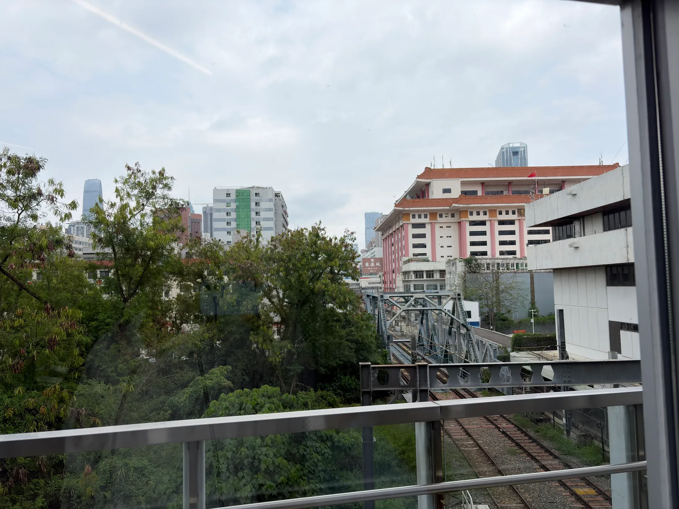车上看到的街景